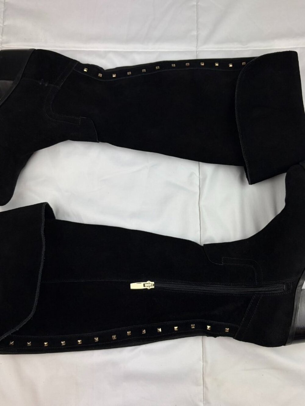 Vince Camuto Bashan Black Suede Knee High Boots With Gold Embellishments Size 6